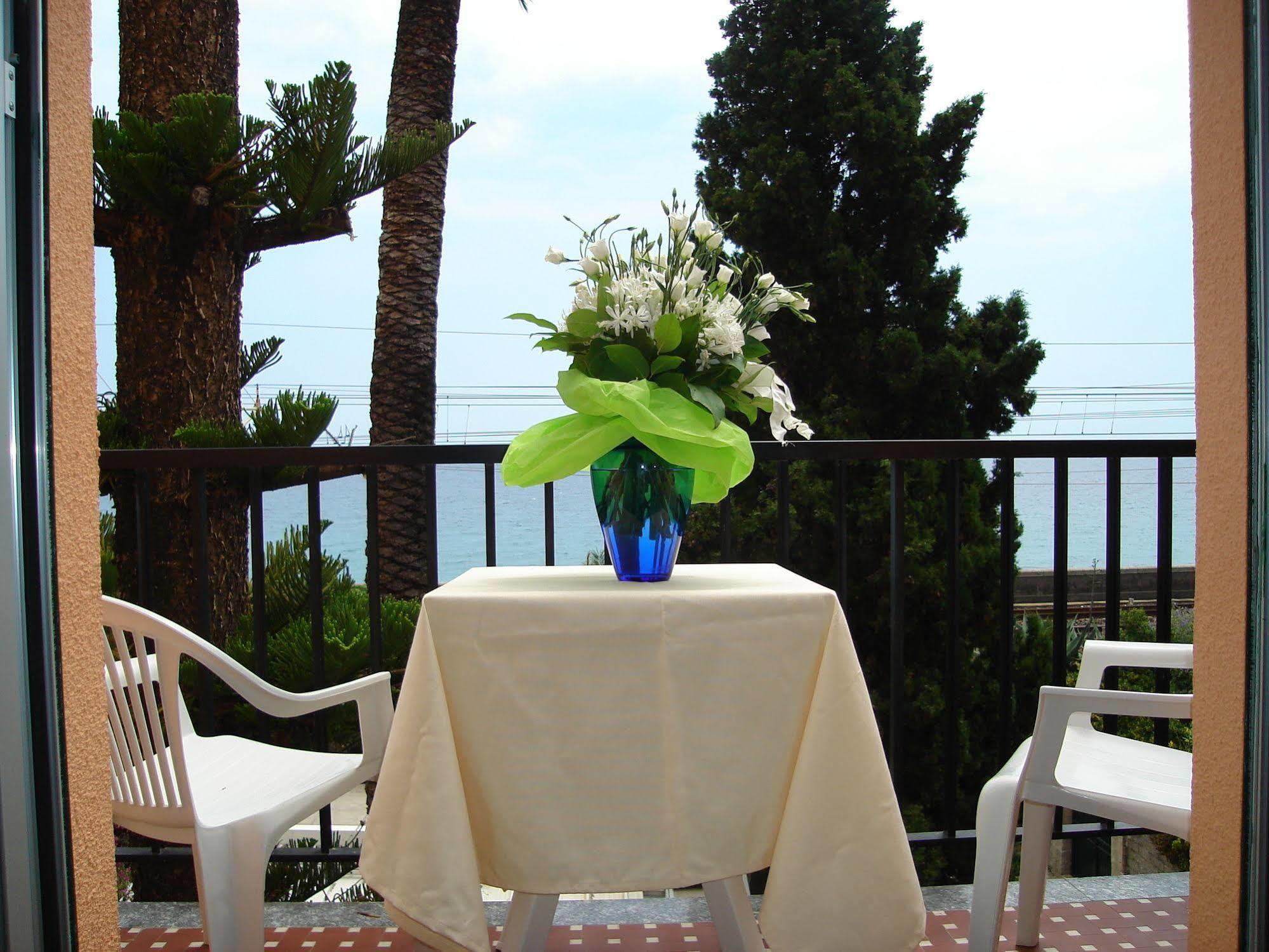 Hotel Lora Rda Luxury Bordighera Eksteriør bilde